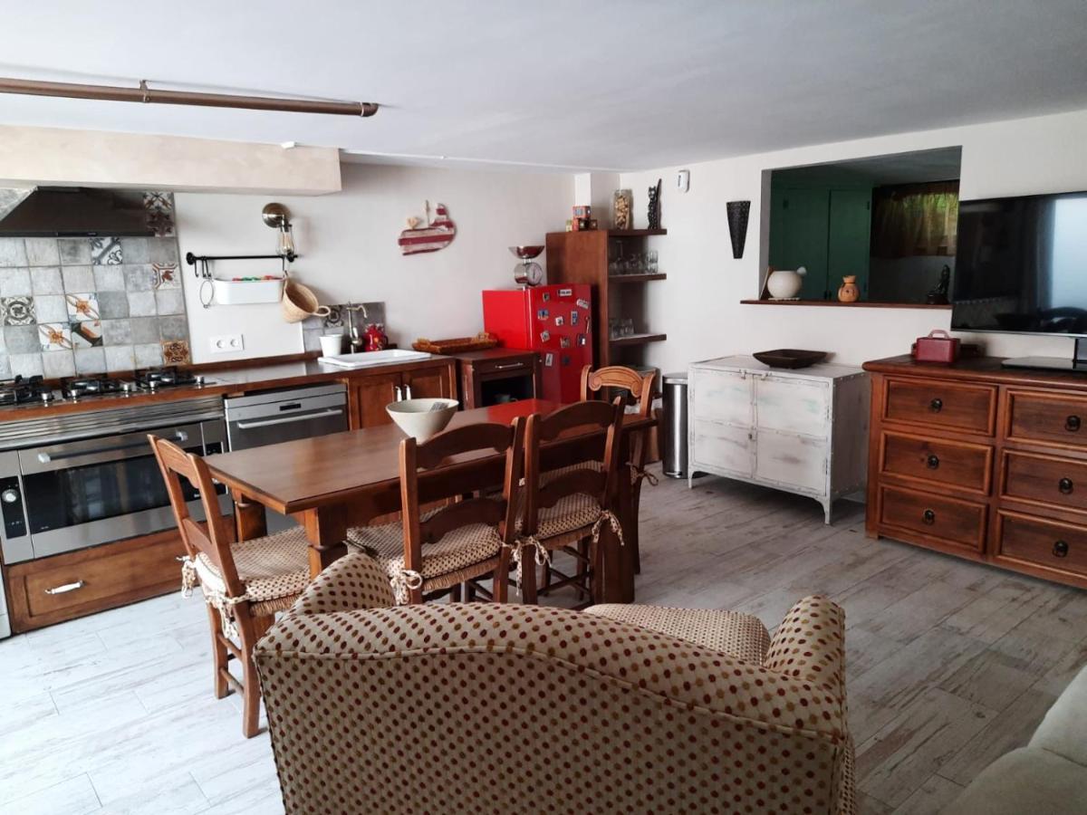 Un Apartamento Vacacional Con Detalles De Un Hogar 梅里那德奥拉菲 外观 照片