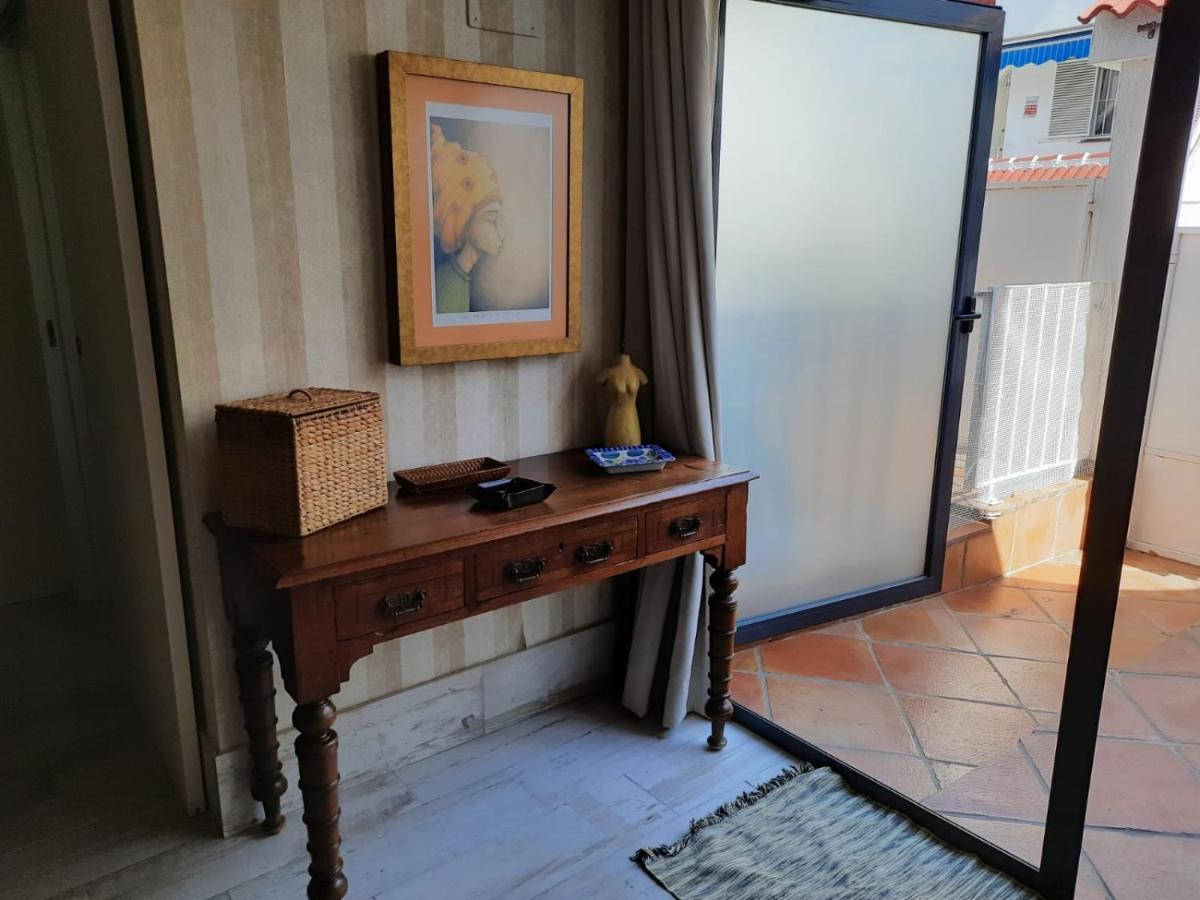 Un Apartamento Vacacional Con Detalles De Un Hogar 梅里那德奥拉菲 外观 照片